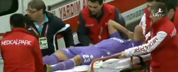 drogba-coupdeboule-selcuk